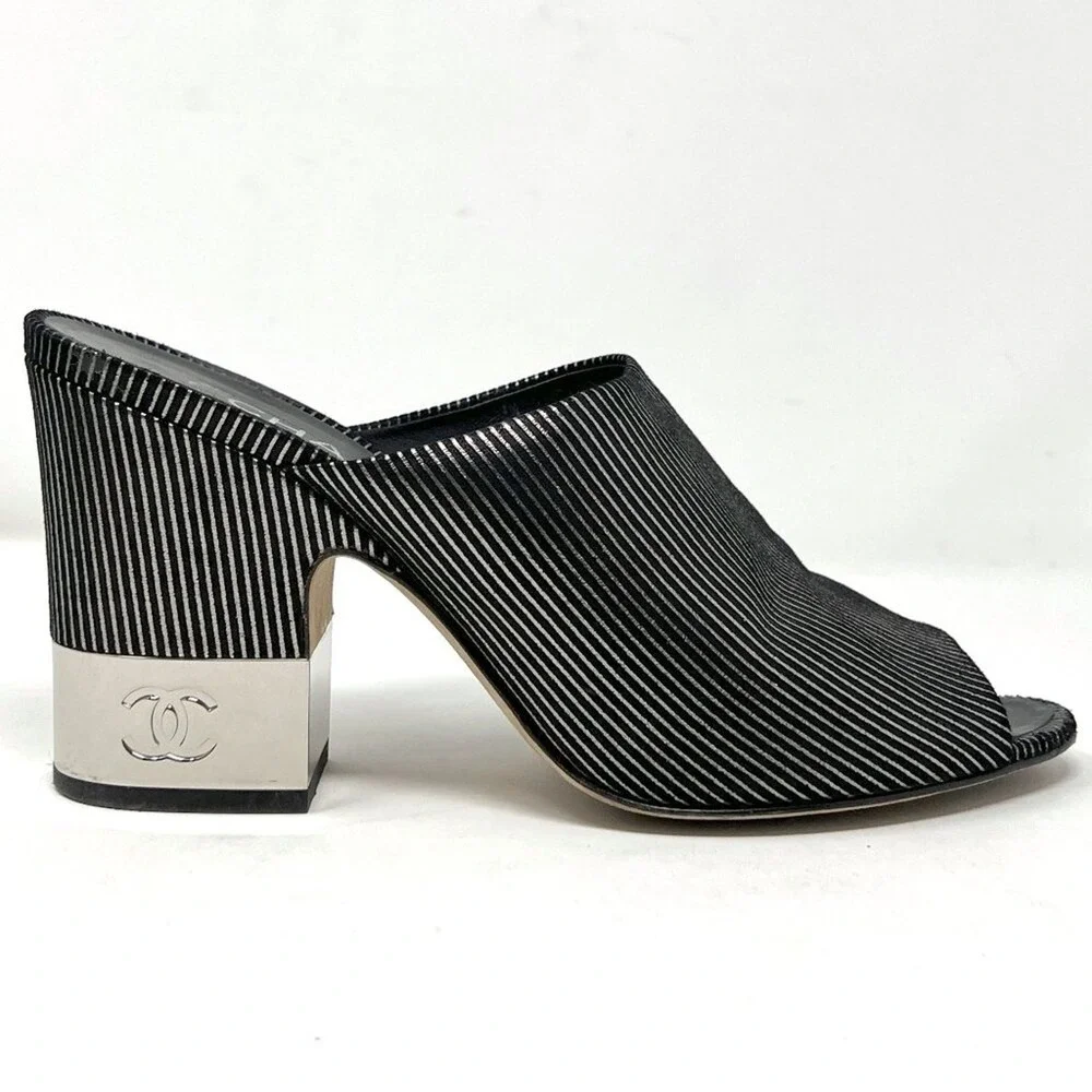 Chanel CC Mule Heels‎ Silver Black Cap Toe Block Heel Sandals 40.5